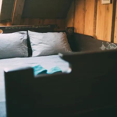 Viesu Nams Vendégház *